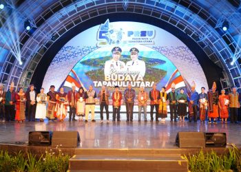 ‎Panggung Budaya “Beta Tu Pulo Sibandang” Meriahkan PRSU Ke-50, Pemkab Taput Promosikan Wisata Berbasis Budaya