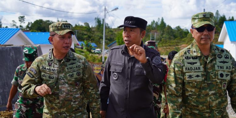 ‎Optimalkan Pendapatan Daerah 2026, Pemkab Taput Gelar HLM dan Evaluasi Kinerja Perangkat Daerah