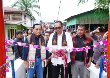 Bupati Taput Apresiasi Pembangunan Jembatan Asa SCTV di Parbaju Toruan, Pemkab Siap Kawal Perawatan