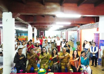 ‎Inovasi ECO-Ulos Pemkab Taput: Ubah Limbah Pertanian Jadi Wastra Berkelanjutan dan Tingkatkan Ekonomi Penenun
