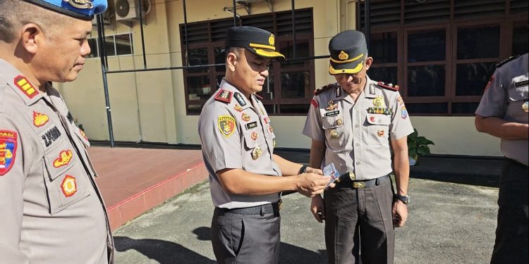 Kapolres Budi Prasetyo Pimpin Gaktiblin, Wakapolres hingga PJU Tak Luput dari Pemeriksaan Kapolres Budi Prasetyo Pimpin Gaktiblin, Wakapolres hingga PJU Tak Luput dari Pemeriksaan