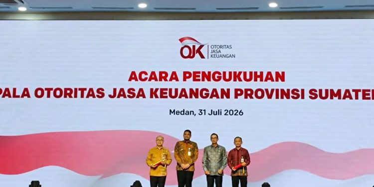 Wakil Bupati Taput Hadiri Pengukuhan Kepala Otoritas Jasa Keuangan Di SUMUT Wakil Bupati Taput Hadiri Pengukuhan Kepala Otoritas Jasa Keuangan Di SUMUT