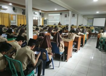 Paham AI Masuk Sekolah, 97 Siswa MAN Pematangsiantar Raih Sertifikat Kelulusan