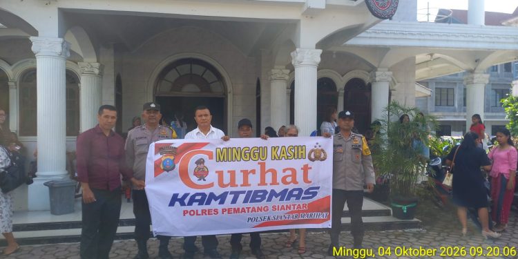 Bukan Sekadar Patroli, Polsek Siantar Marihat Bangun Komunikasi Kamtibmas di Gereja Bukan Sekadar Patroli, Polsek Siantar Marihat Bangun Komunikasi Kamtibmas di Gereja