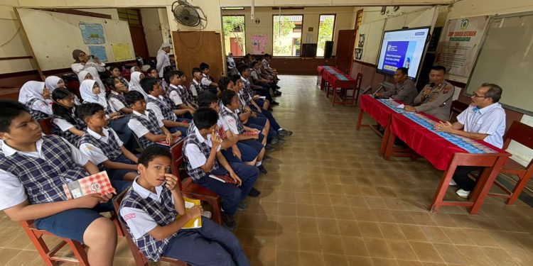 Peluang Emas Pelajar Siantar! SMA KTB Buka 180 Kursi, Tanpa Biaya Pendaftaran Peluang Emas Pelajar Siantar! SMA KTB Buka 180 Kursi, Tanpa Biaya Pendaftaran