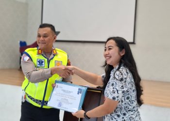 Police Go To School, Sat Lantas Polres Pematangsiantar Tanamkan Kesadaran Tertib Lalu Lintas kepada 442 Siswa