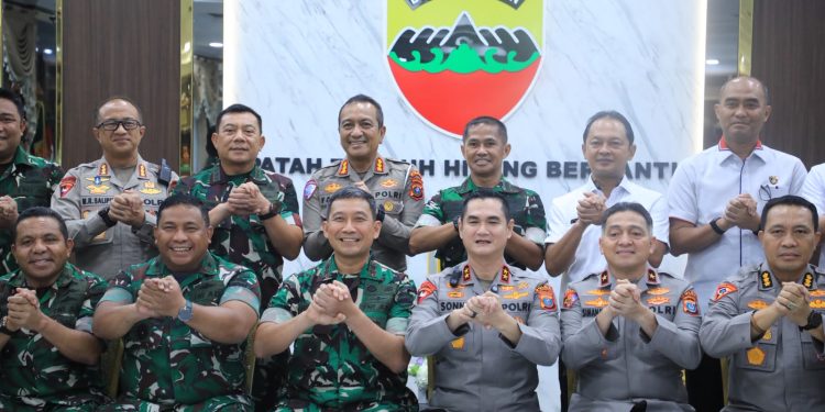 Brimob Sumut Perkuat Barisan Sinergi, Dansat Dampingi Kapolda Sambangi Tiga Pilar Strategis di Sumut