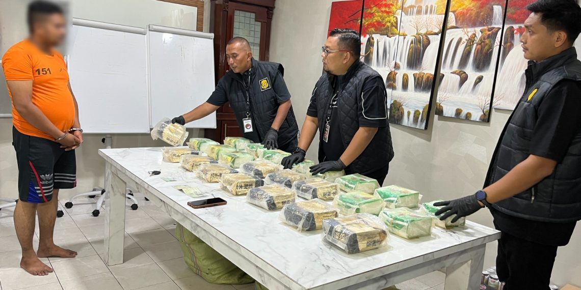 24 Kg Sabu Disembunyikan di Mobil, Pelarian Kurir Berakhir di Tangan Satresnarkoba Polrestabes Medan