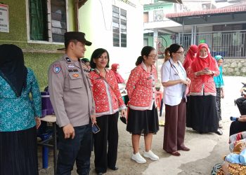 Polri Hadir di Tengah Masyarakat, Bhabinkamtibmas Siantar Barat Dukung Pemantauan Kesehatan Balita