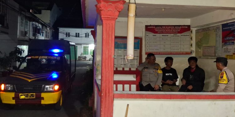 AIPTU Eko Silalahi dan AIPTU Herry Tarigan Turun ke Pos Kamling, Perkuat Sinergi Polri dan Warga