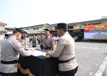 Kapolrestabes Medan Teguhkan Polisi Bersama Masyarakat dalam Sertijab PJU dan Kapolsek