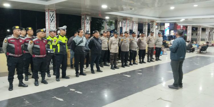 Perkuat Sinergi TNI-Polri dan Pemda, Kapolres Pematangsiantar Tekankan Pencegahan Gangguan Kamtibmas Perkuat Sinergi TNI-Polri dan Pemda, Kapolres Pematangsiantar Tekankan Pencegahan Gangguan Kamtibmas