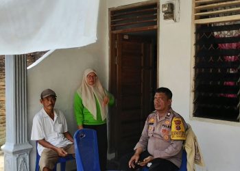 ak Sekadar Sambang, Bhabinkamtibmas Siantar Martoba Bantu Warga Urus Akses Bantuan Sosial