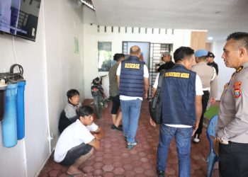 Ada Petunjuk Aktivitas Terlarang, Polisi Geledah Rumah GS di Jermal